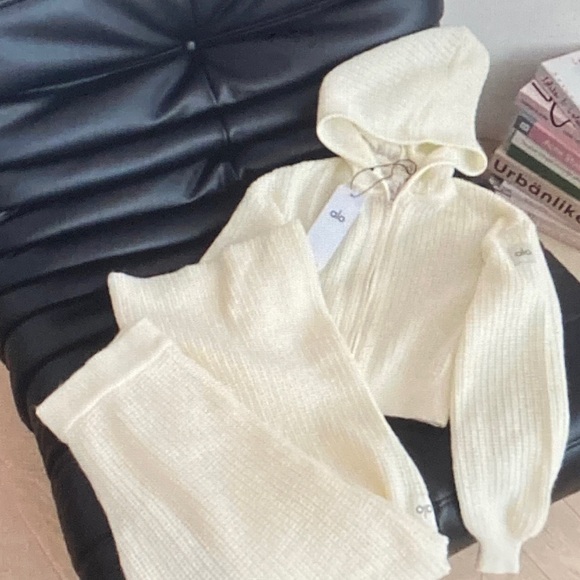 ALO Yoga Pants - ALO Yoga Cream Knit Hoodie and Jogger Set
